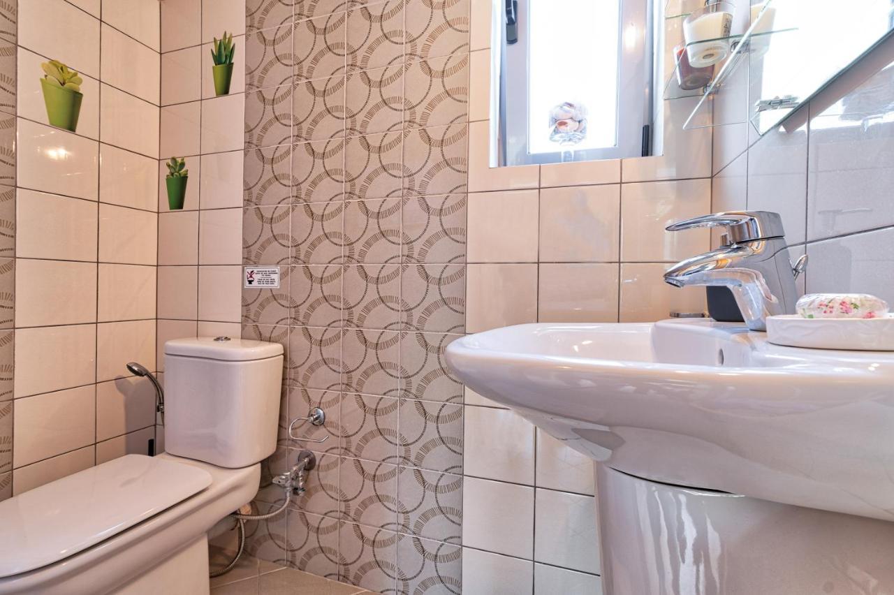 Elegant New Maisonette Near The Sea Aegina Buitenkant foto